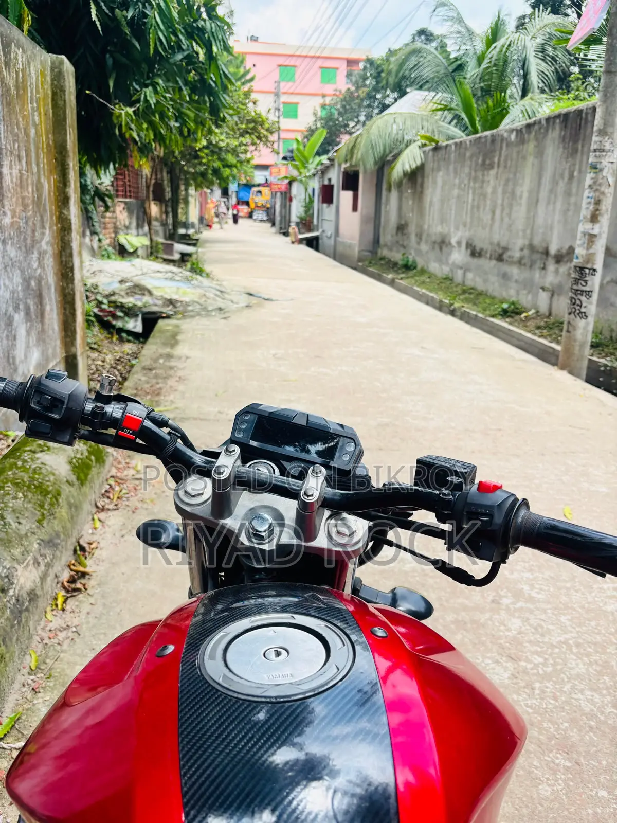 Yamaha FZS V2 2017 Red