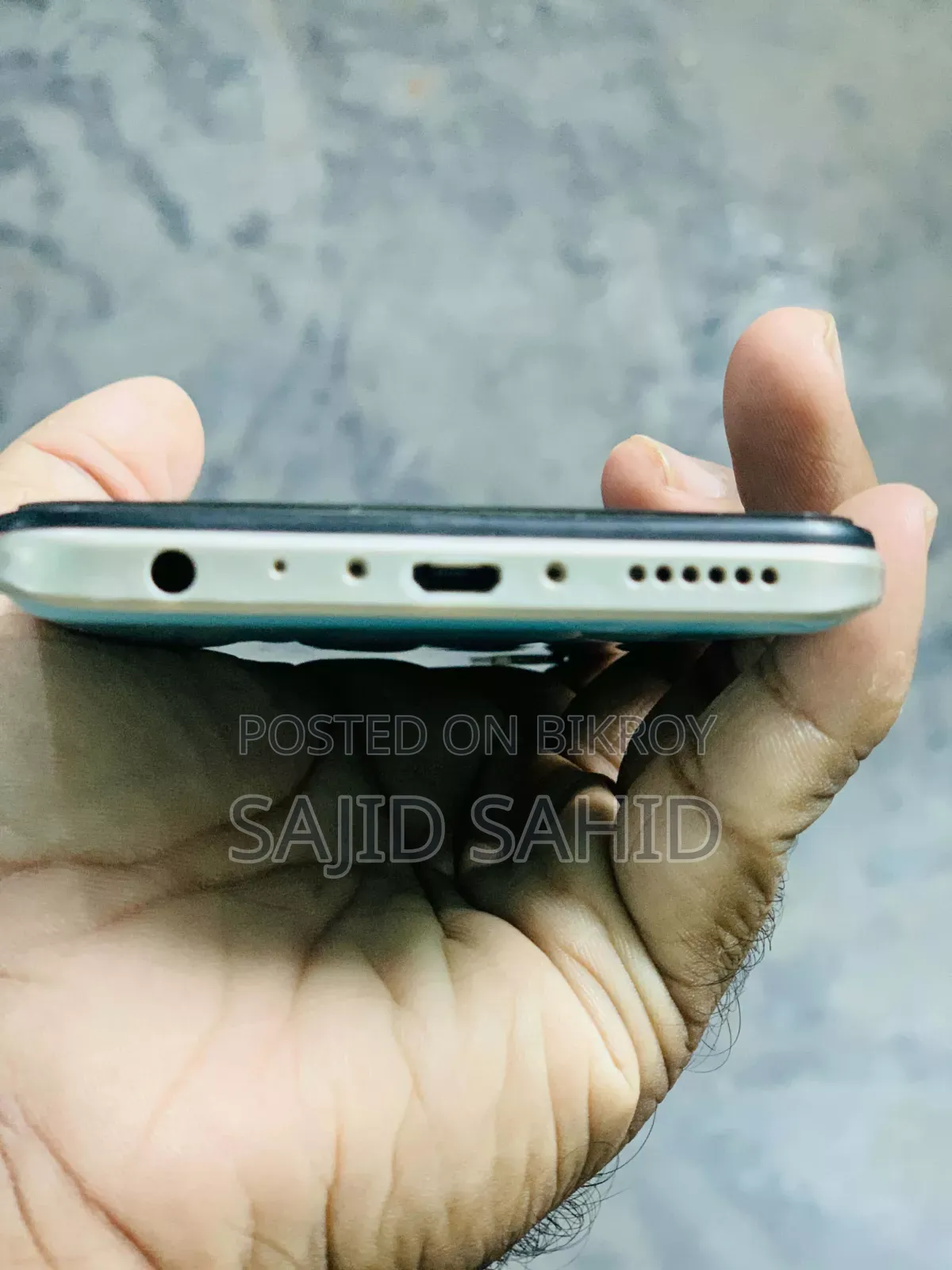 Vivo Y19 128 GB Blue