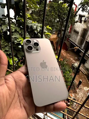 Apple iPhone 15 Pro Max 256 GB Silver