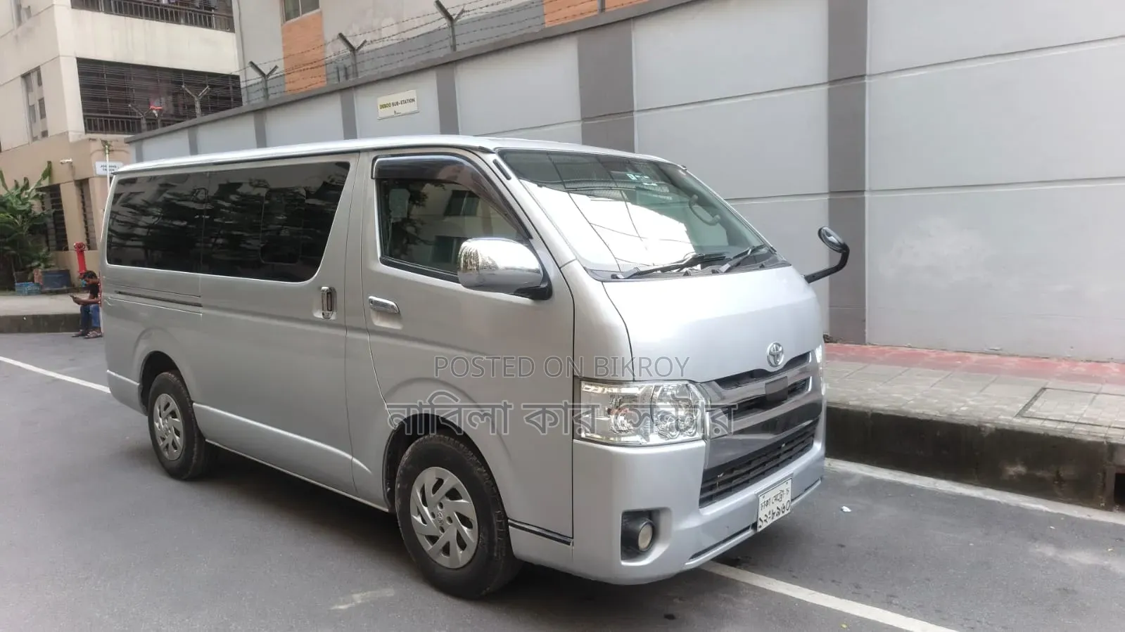 Toyota HiAce 2019 Silver