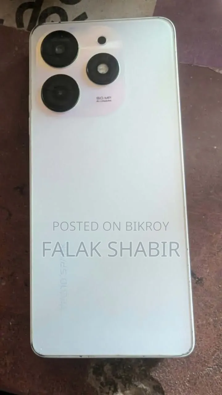 টেকনো স্পার্ক ১০ প্রো ১২৮ জিবি হোয়াইট