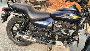 Bajaj Avenger 150 Street 2017 Blue