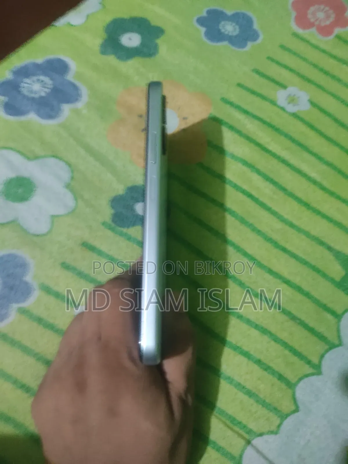 অপ্পো রেনো ১২৮ জিবি ব্ল্যাক
