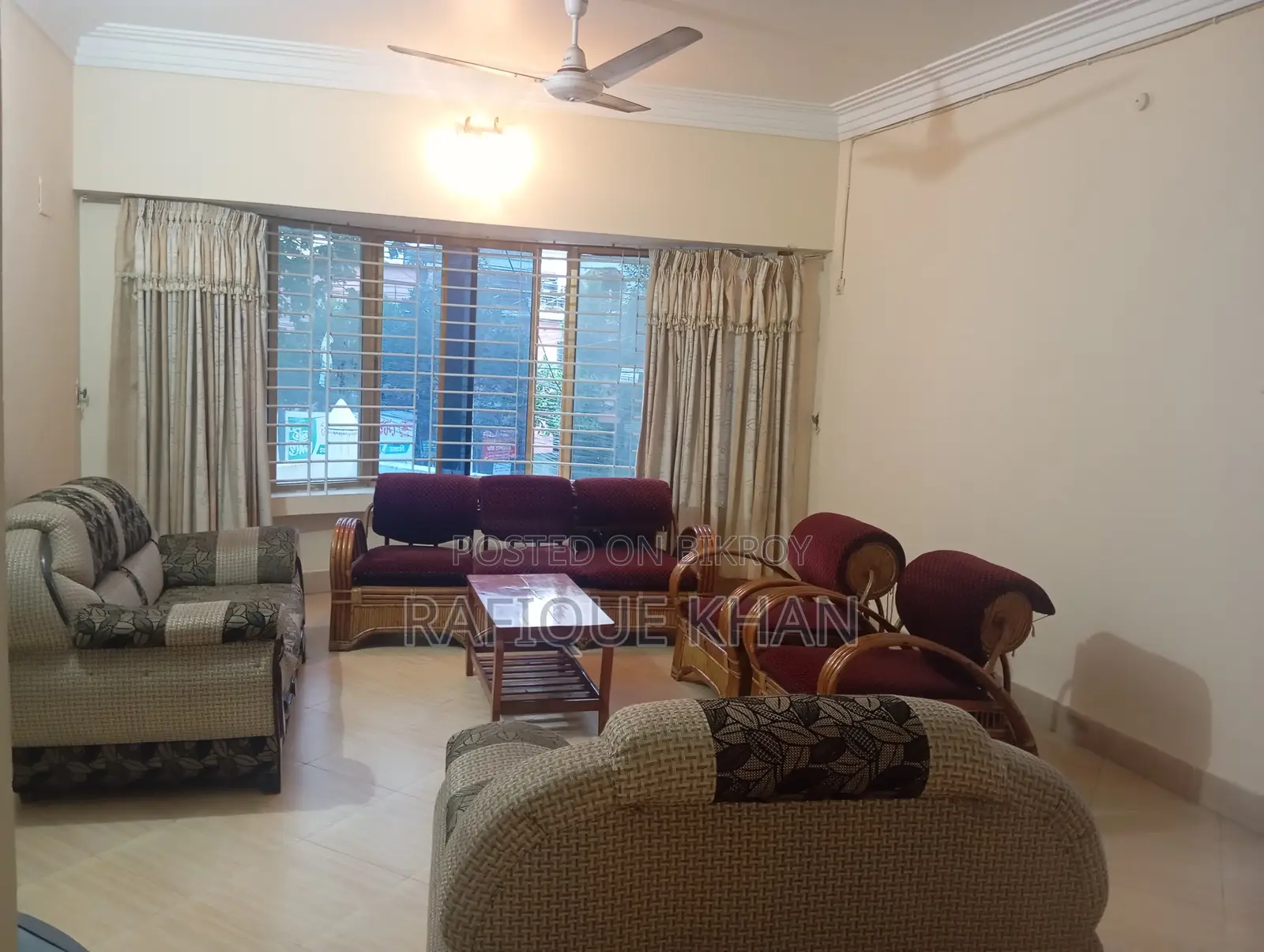 Furnished 5-Bedroom Apartment in White Palace, Uposhohor for Rent