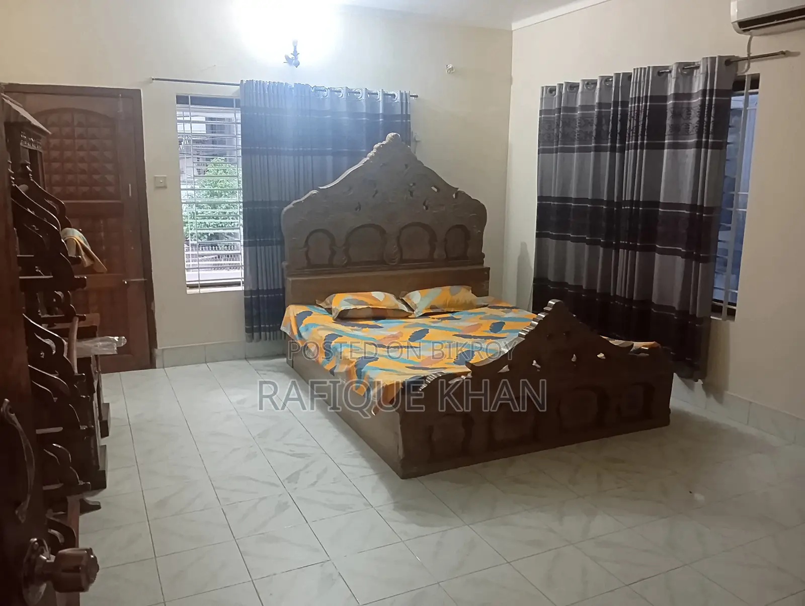 Furnished 5-Bedroom Apartment in White Palace, Uposhohor for Rent