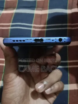 Vivo Y21 64 GB Blue