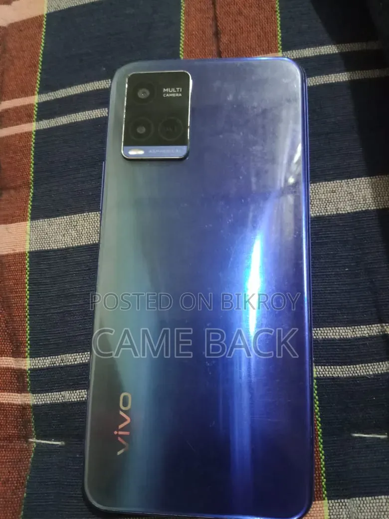 Vivo Y21 64 GB Blue