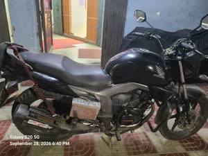 হন্ডা সিবি ২০১৮ ব্ল্যাক