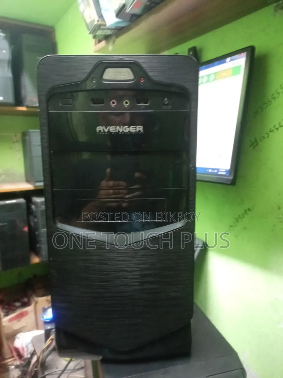 Desktop Computer 4GB Intel Core i3 HDD 500GB