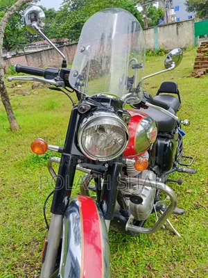 Royal Enfield Classic 350 2025