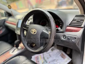 Toyota Allion 2010 Silver