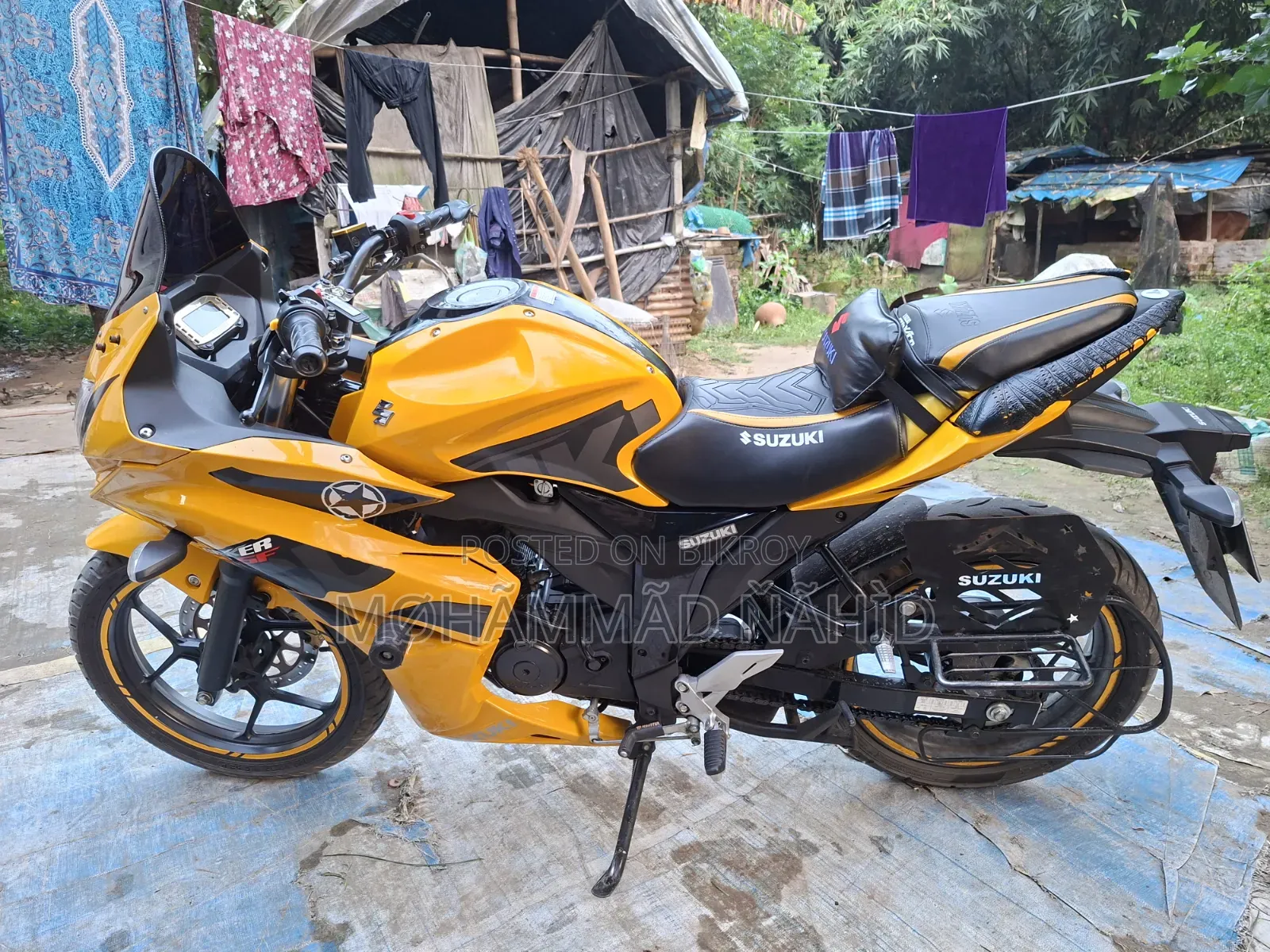 Suzuki Gixxer SF 2025 Yellow