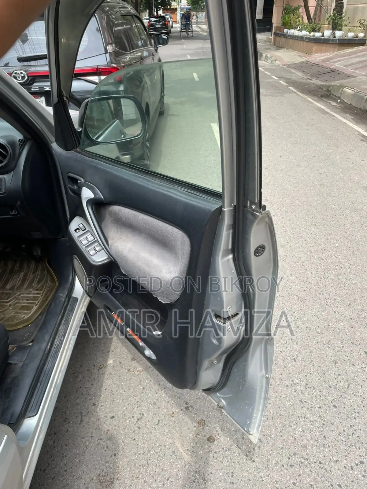 Toyota RAV4 Automatic 2003 Silver