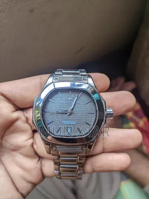 মাসের্মাটি ঘড়ি