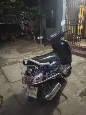 সুজুকি অ্যাক্সেস ১২৫ ২০২২ নীল
