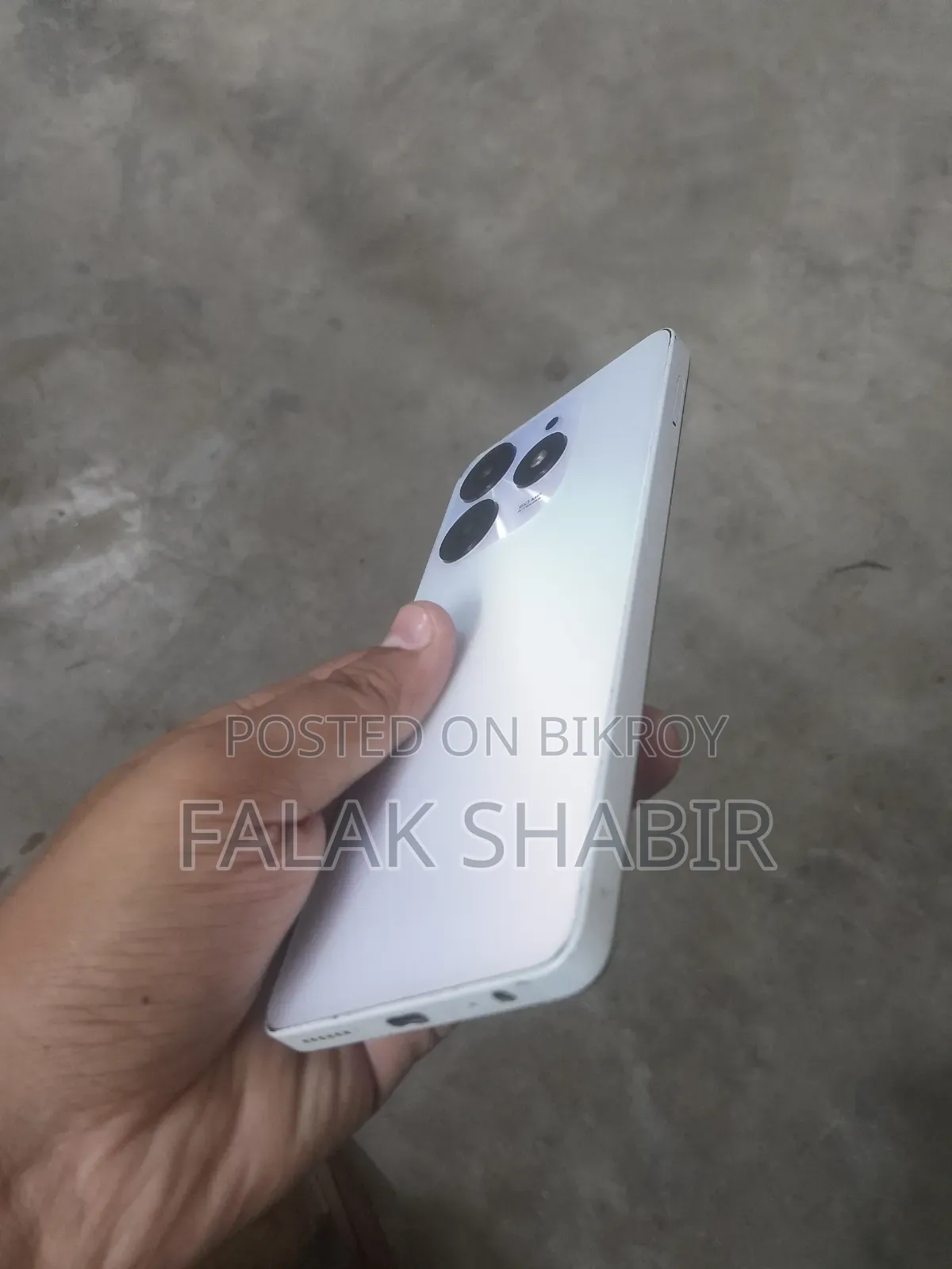 টেকনো স্পার্ক ১০ প্রো ১২৮ জিবি হোয়াইট