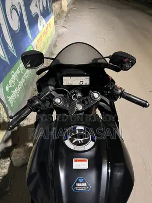 Yamaha 2023 Black