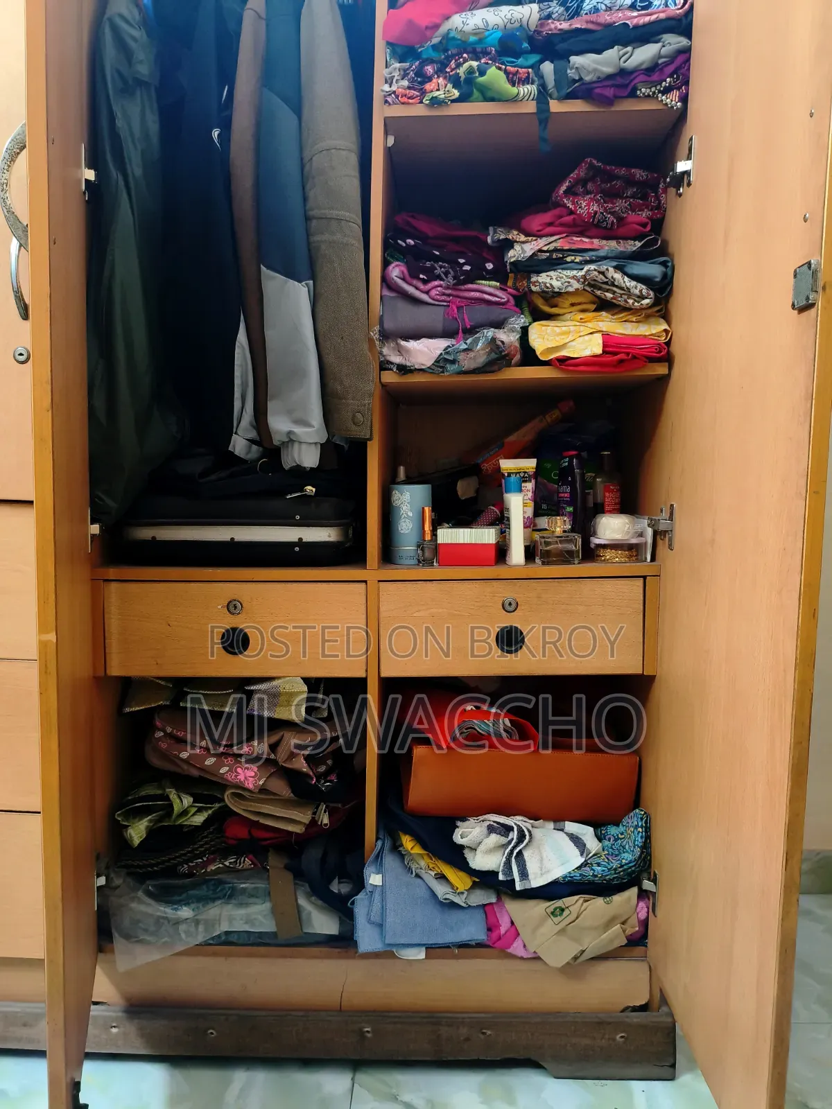 Malaysian Plywood Almirah (3 Part)