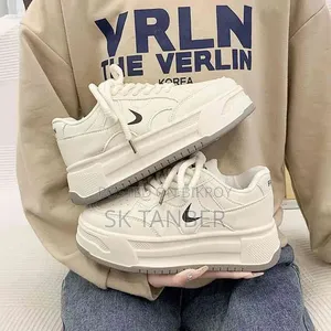 Ladies Shoe