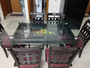 Dininig Table