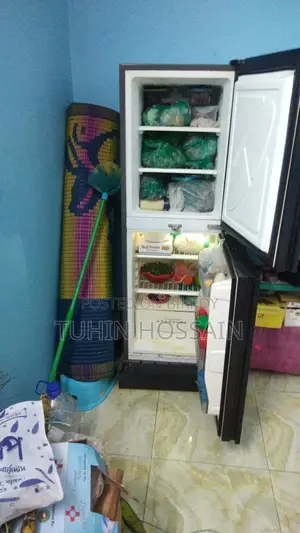 Used Refrigerator Walton 176 Ltr.
