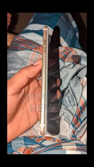 New Apple iPhone 7 Plus 128 GB Gold