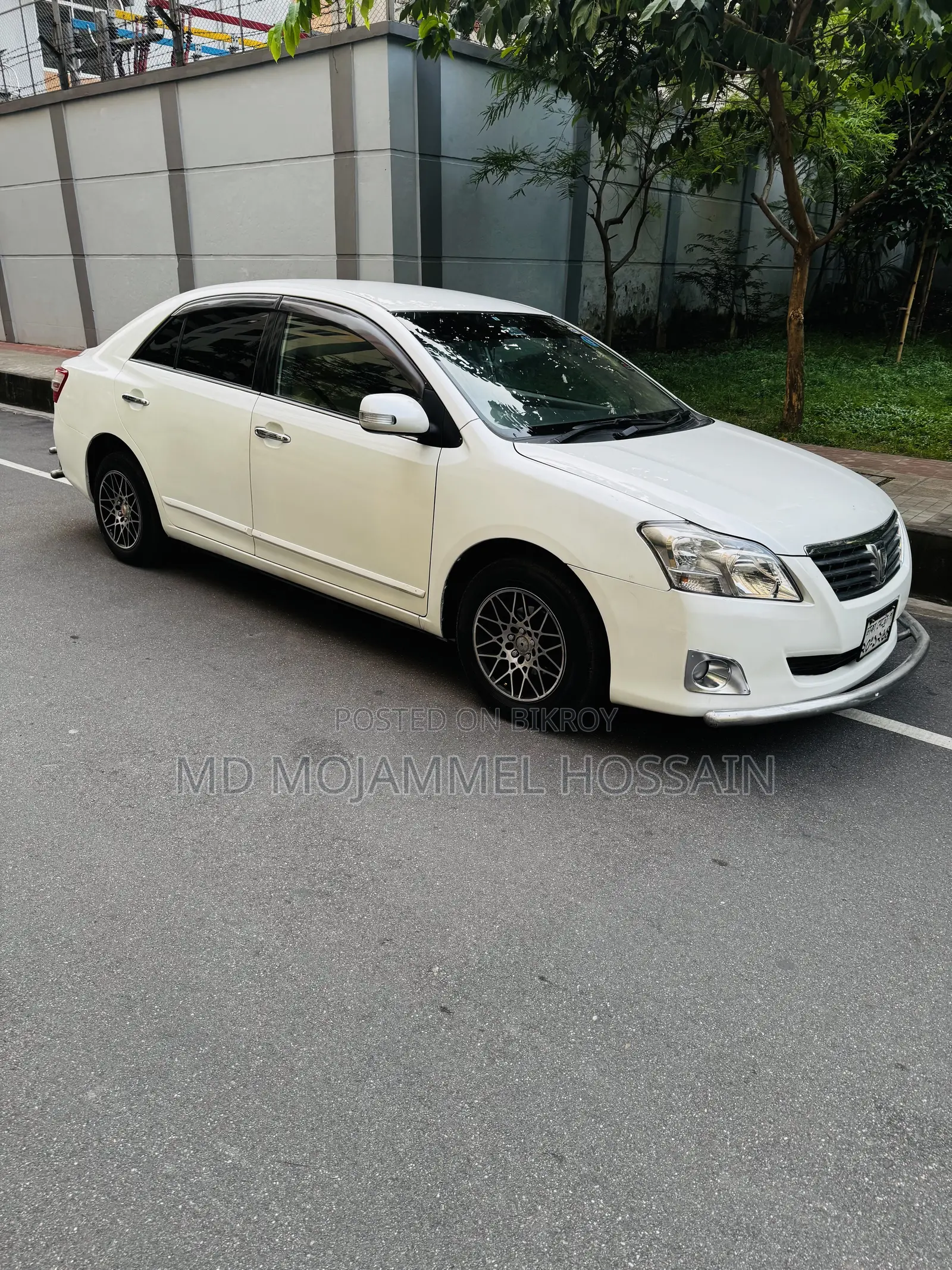 Toyota Premio 2011 White