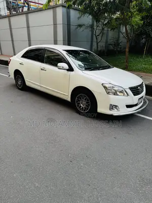 Toyota Premio 2011 White