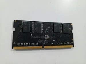 Laptop Ram DDR 4. 4GB SSD Nvme Antique 256GB