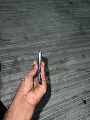 নিউ টেকনো ক্যামন ৪০ প্রো ৪জি ২৫৬ জিবি সিলভার