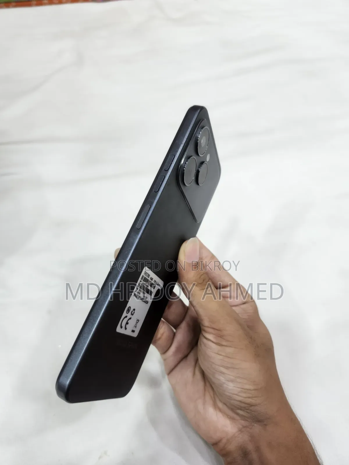 টেকনো স্পার্ক ৪০ ১২৮ জিবি ব্ল্যাক