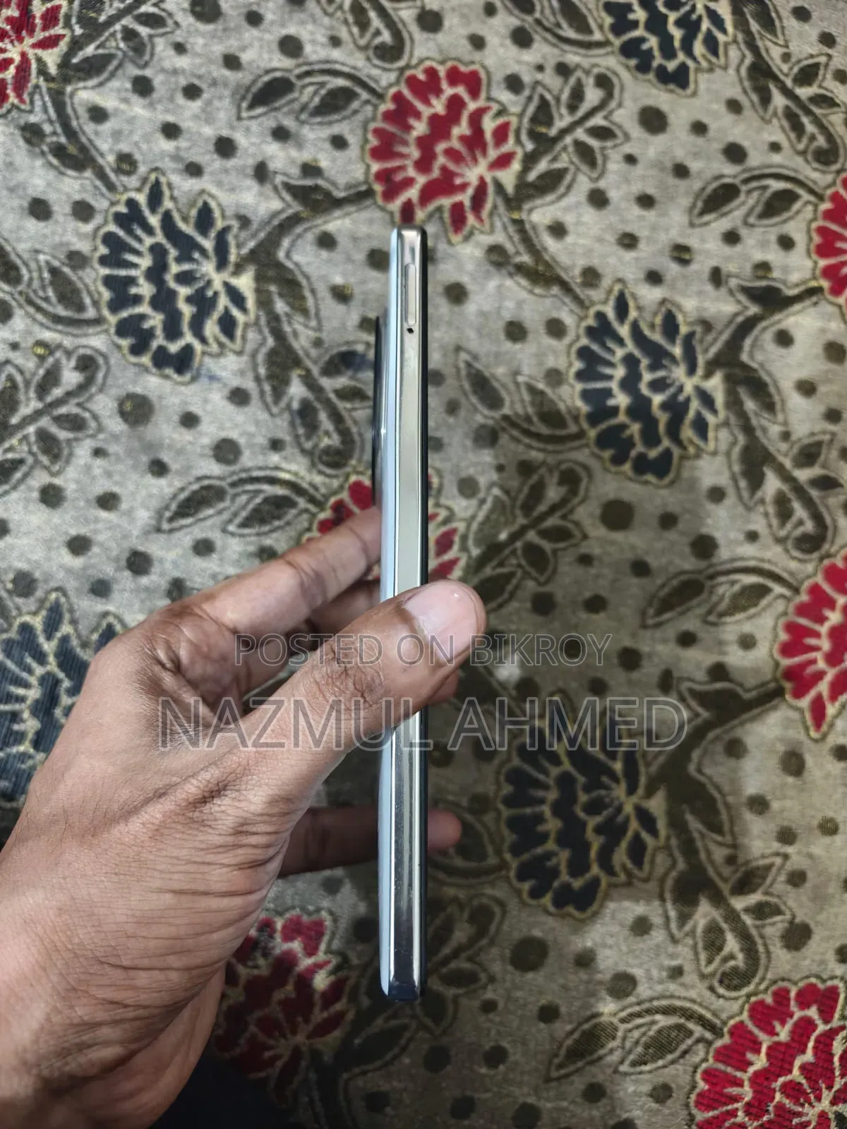 নতুন টেকনো স্পার্ক ২০ প্রো ২৫৬ জিবি সাদা