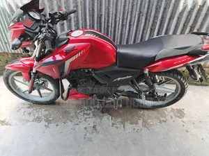 TVS Apache RTR 160 2V 2017 Red