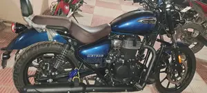 Royal Enfield Meteor 350 2026 Blue