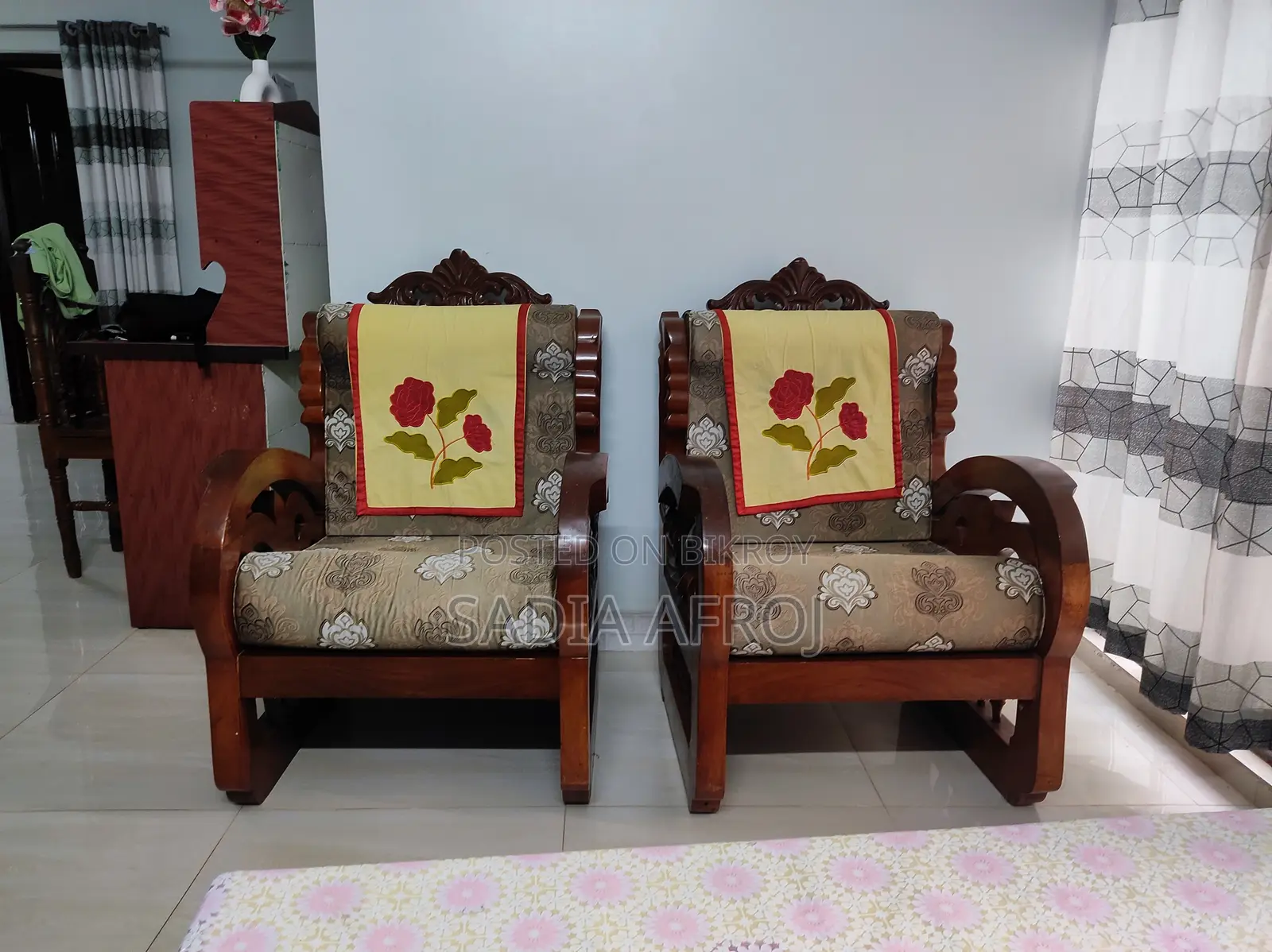 Wooden Sofa Set – 3 Seater + 2 Single Seater+ Centre Table