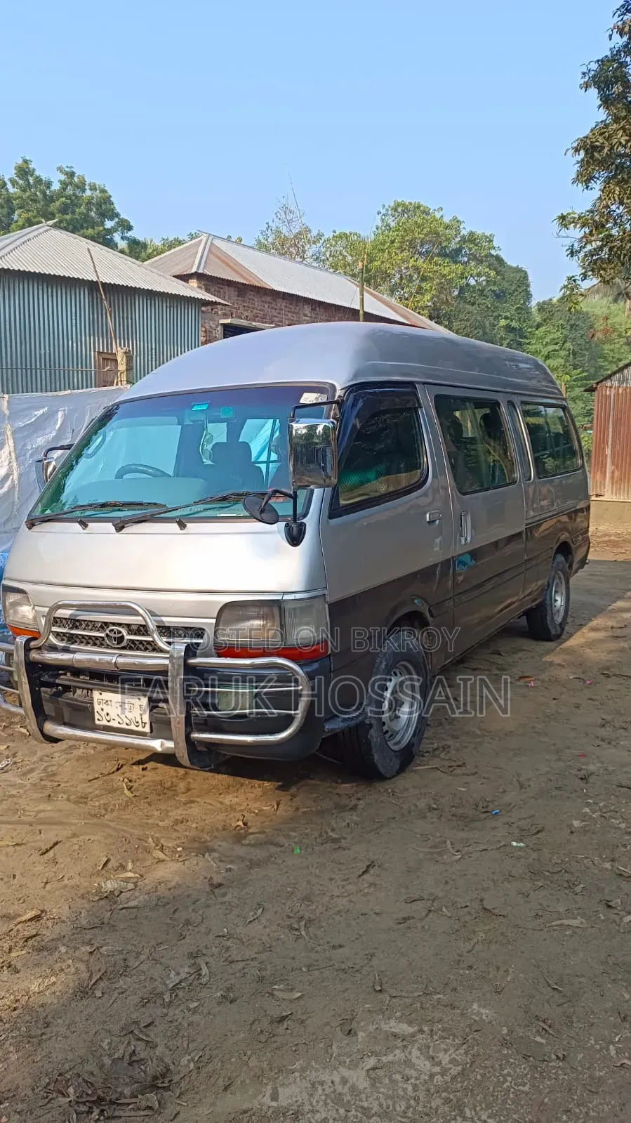 Toyota Grand HiAce 2002 Pearl