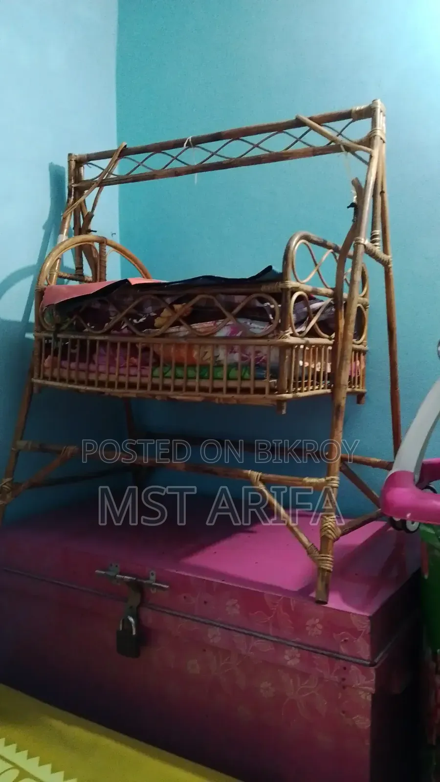 Rattan Cradle
