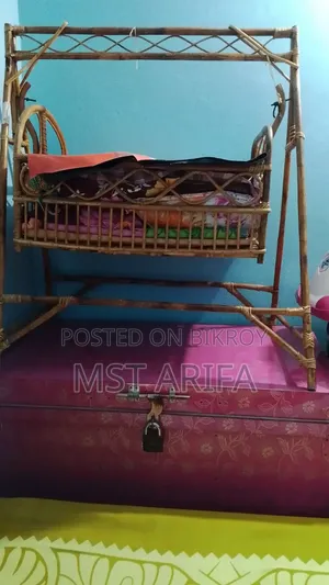 Rattan Cradle