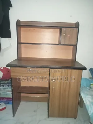 Reading Table
