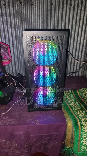 Gigabyte GA-H110MSTX-HD3-ZK 8GB Intel Core i5 HDD+SSD 1T