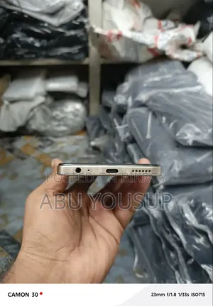 EL 8 GB Gold
