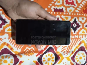 Infinix Smart 8 64 GB Silver