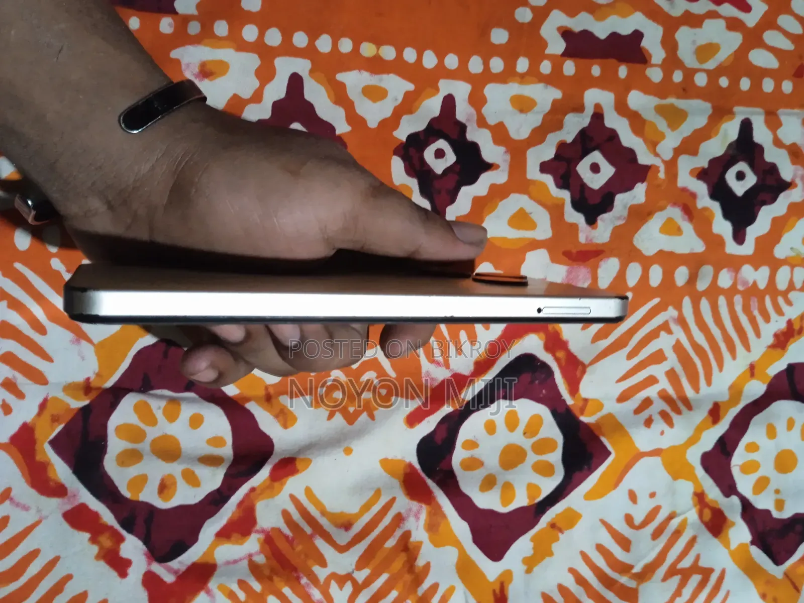 Infinix Smart 8 64 GB Silver