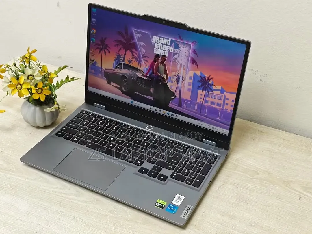Laptop Lenovo LOQ 15AHP10 16GB Intel Core i5 SSD 512GB