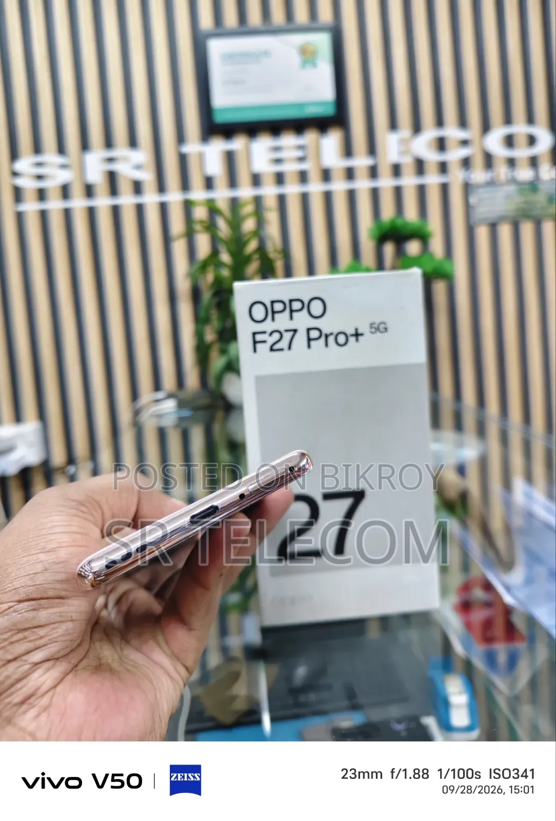 Oppo F27 Pro+ 256 GB Pink