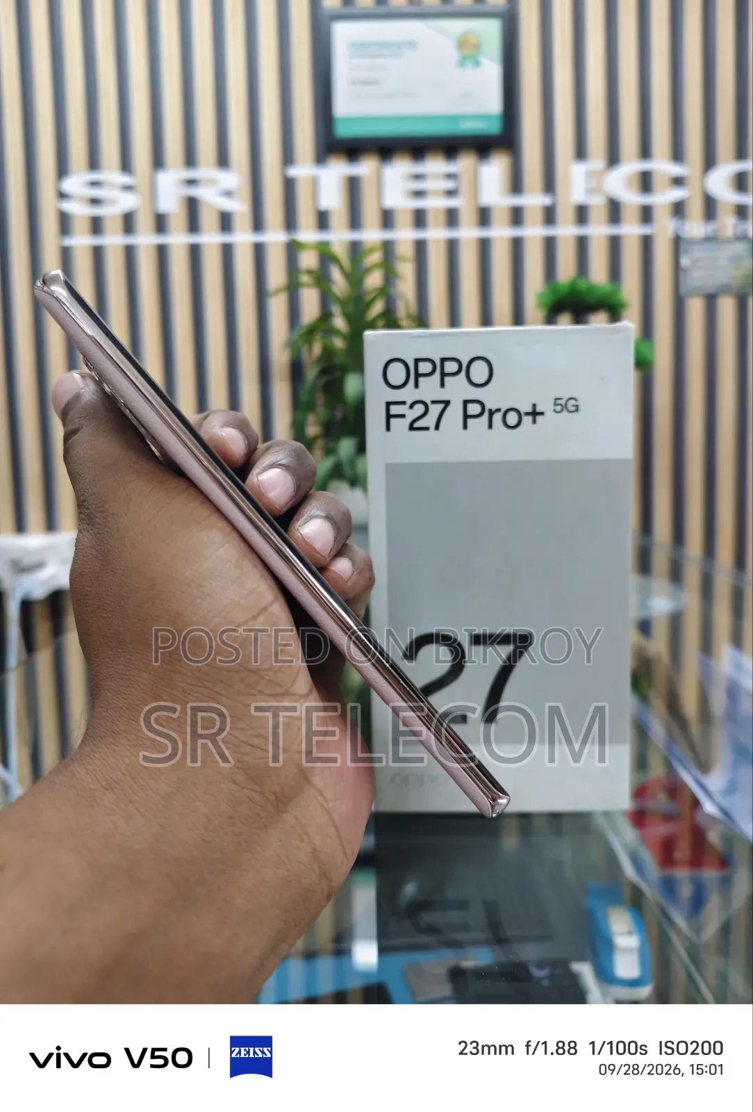 Oppo F27 Pro+ 256 GB Pink