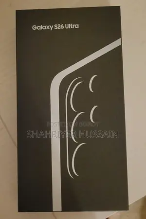 New Samsung Galaxy S26 Ultra 5G 256 GB Gold