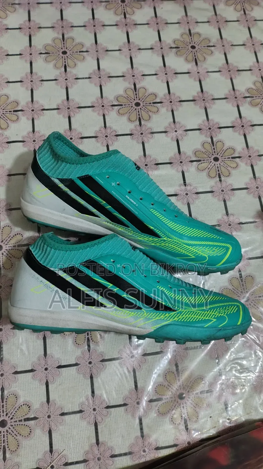 F50 Football Turf