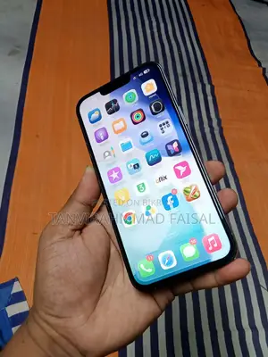 অ্যাপল আইফোন ১৩ প্রো ম্যাক্স ২৫৬ জিবি সিলভার