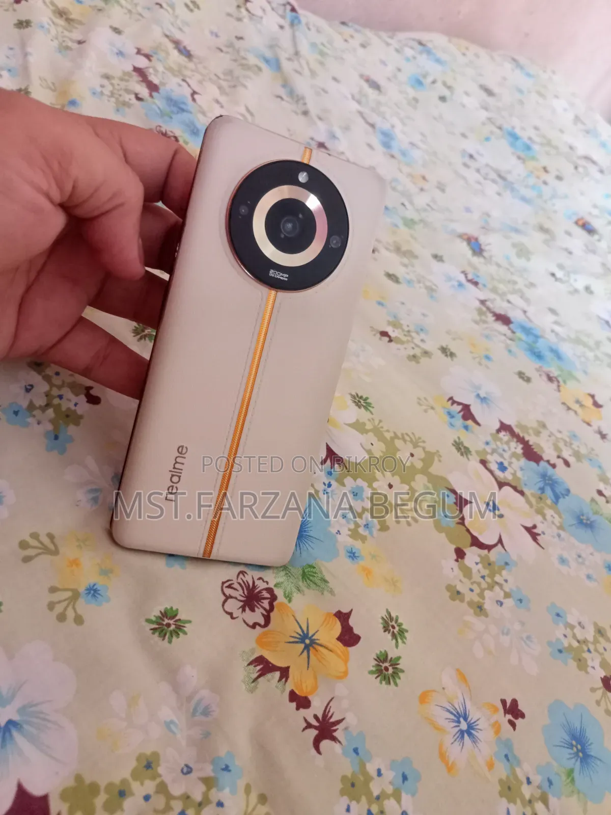 রিয়েলমি ১১ ২৫৬ জিবি সাদা